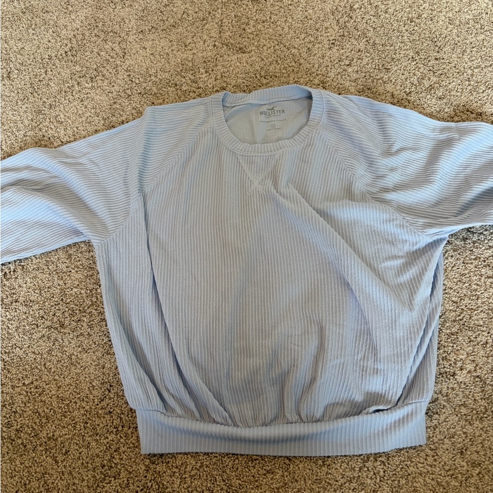 Hollister Ribbed Sweater - Picture 2 of 5
